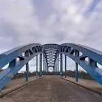 Апартаменты Limehome Breiter Weg