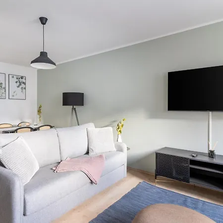 Limehome Breiter Weg *