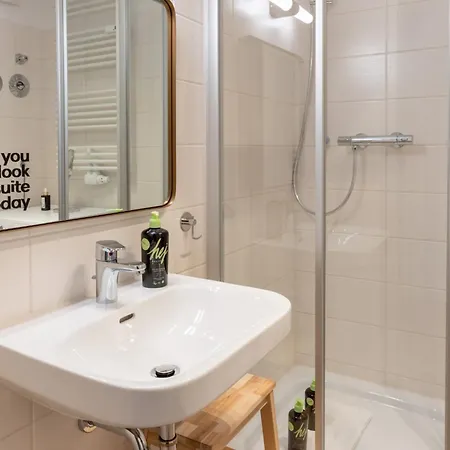 Limehome Breiter Weg Apartment