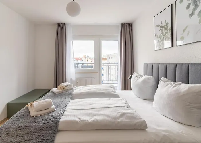 Limehome Breiter Weg *